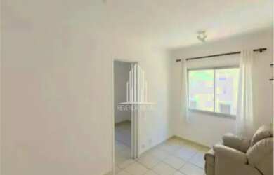 Imagem: O apartamento possui 1 Dormitório, 1 Banheiro, 1 Vaga na garagem