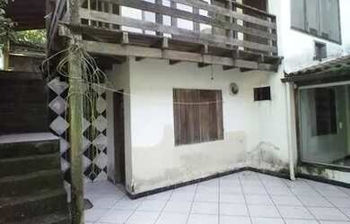 Imagem 3: Vendo casa. 200m² de Área, 1 Vaga na garageme2 Dormitórios