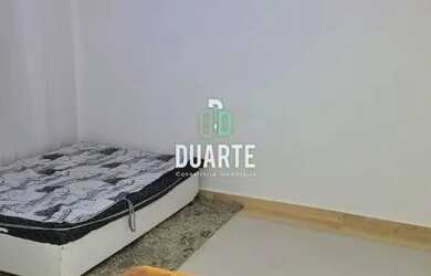 Imagem: O apartamento possui 1 Dormitório, 1 Banheiro, 1 Vaga na garagem