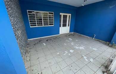 Imagem 1: Casa no Bairro Areão. Varanda, Área de serviço, 1 Vaga na garageme2...