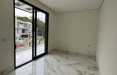 Imagem 11: CASA ALTO PADRÃO EM CONDOMINIO FECADO A VENDA. ARUÃ BRISAS EM