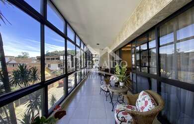 Imagem: O apartamento à venda possui 3 Dormitórios, 5 Banheiros, 3