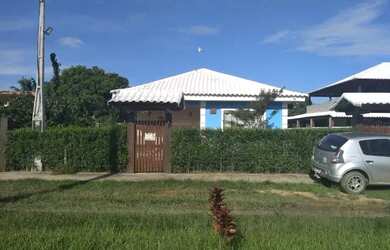 Imagem: A casa em condomínio possui 2 Dormitórios, 2 Banheiros e 1