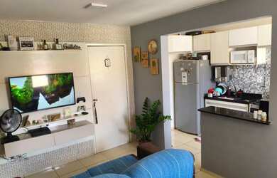 Imagem: O apartamento possui 2 Dormitórios, 1 Banheiro, 1 Vaga na garagem