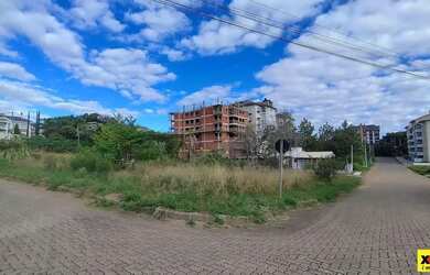 Imagem: O terreno possui 754m² de Área e está localizado em Nova