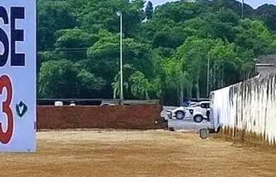 Imagem: O terreno possui 1.200m² de Área e está localizado em Jardim