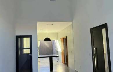 Imagem 10: Vende-se casa Setsul 2 Excelente Padrão de Construção