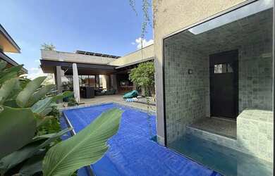 Imagem: A casa em condomínio possui 3 Dormitórios, 5 Banheiros, 4