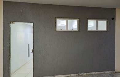 Imagem: O depósito possui 1 Vaga na garagem e 30m² de Área e está