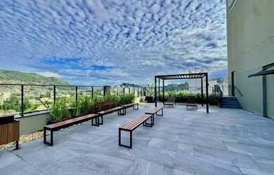 Imagem: O studio possui 1 Dormitório, 1 Banheiro, 1 Vaga na garagem