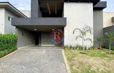 Imagem: A casa em condomínio possui 3 Dormitórios, 4 Banheiros, 4