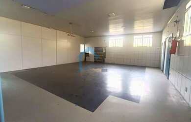 Imagem 4: Andar Corrido Comercial para Locação em Contagem, Eldorado, 2 banheiros