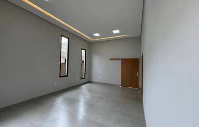 Imagem 13: Casa recém finalizada no condomínio Portal da Mata