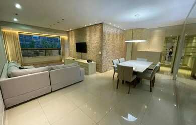 Imagem: O apartamento possui 4 Dormitórios, 5 Banheiros, 3 Vagas na