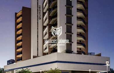 Imagem: O apartamento possui 1 Dormitório, 1 Banheiro, 1 Vaga na garagem