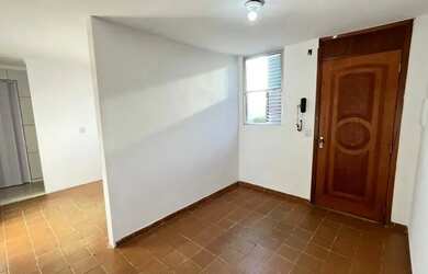 Imagem: O apartamento possui 3 Dormitórios, 1 Banheiro, 56m² de Área