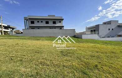 Imagem: O terreno possui 543m² de Área e está localizado em Loteamento