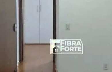 Imagem: O apartamento possui 1 Dormitório, 2 Banheiros, 1 Vaga na garagem