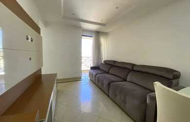 Imagem: O apartamento possui 3 Dormitórios, 1 Banheiro, 1 Vaga na garagem