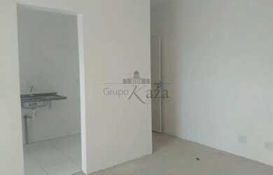 Imagem 6: Oportunidade - Apartamento - Condomínio Residencial Colinas do Paratehy...