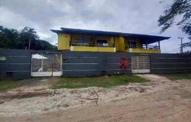 Imagem: A casa possui 2 Dormitórios, 2 Banheiros, 105m² de Área e