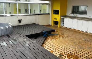 Imagem: O apartamento na cobertura possui 3 Dormitórios, 5 Banheiros