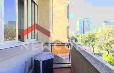 Imagem: O apartamento possui 2 Dormitórios, 1 Banheiro e 73m² de Área