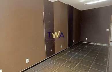 Imagem: O depósito possui 37m² de Área e está localizado em Lourdes