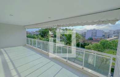 Imagem: O apartamento possui 3 Dormitórios, 3 Banheiros, 2 Vagas na