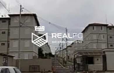 Imagem: A casa possui 2 Dormitórios, 1 Banheiro, 1 Vaga na garagem