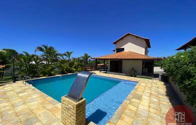 Imagem 1: Casa para venda tem 300 metros quadrados com 6 quartos em Porto Novo -...