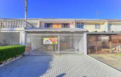 Imagem: A casa em condomínio possui 3 Dormitórios, 2 Banheiros, 2