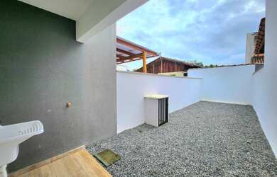 Imagem 10: Sobrado geminado com 59m² localizado no bairro Paranaguamirim para à...