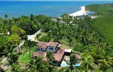 Imagem: A casa para alugar possui 4 Dormitórios, 5 Banheiros, 4 Vagas