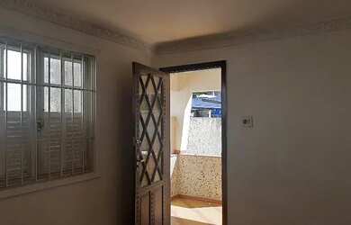 Imagem 4: PC925 Boa Casa linear com 2 Quarto e Quintal, Bairro Mutua, São Gonçalo