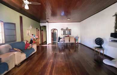 Imagem 13: Casa para Venda em Saquarema, Itaúna, 7 dormitórios, 1 suíte, 4 banheiros,...