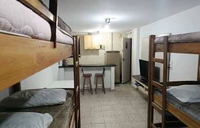 Imagem 2: Kitnet grande. 35m² de Área, 1 Vaga na garageme1 Dormitório