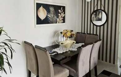 Imagem: O apartamento possui 3 Dormitórios, 1 Banheiro, 1 Vaga na garagem