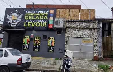 Imagem: O apartamento e possui 2 Dormitórios, Suítes, 1 Banheiro