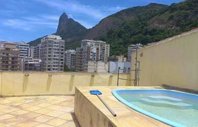 Imagem: O apartamento na cobertura possui 5 Dormitórios, 5 Banheiros