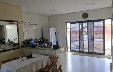 Imagem 15: Vendo Casa Na Fazenda Real com 3 Quartos 2 Suítes, Ampla e Aconchegante