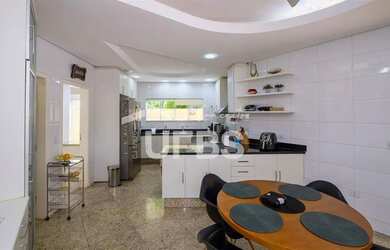 Imagem 9: Sobrado no Jardins Atenas