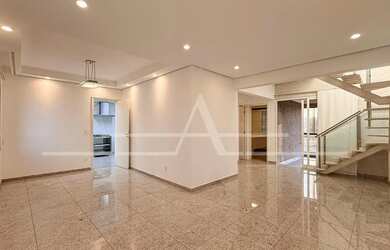 Imagem: O apartamento possui 3 Dormitórios, 5 Banheiros, 2 Vagas na