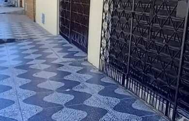 Imagem: A casa possui 3 Dormitórios e está localizado em Jereissati