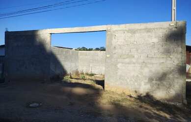 Imagem: O terreno possui 180m² de Área e está localizado em Cabreúva