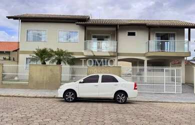 Imagem: A casa à venda possui 3 Dormitórios, 3 Banheiros, 3 Vagas