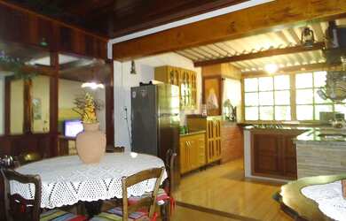 Imagem: A fazenda possui 600m² de Área e está localizado em Rio