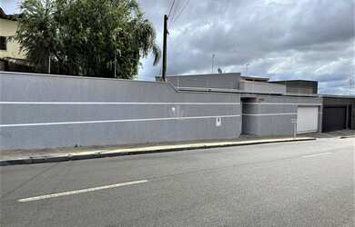 Imagem 1: ARARAQUARA - Casa Padrão - JARDIM SANTA ANGELINA