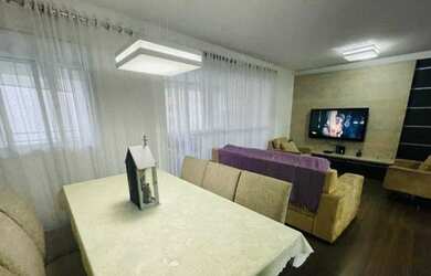 Imagem: O apartamento possui 3 Dormitórios, 2 Banheiros, 2 Vagas na