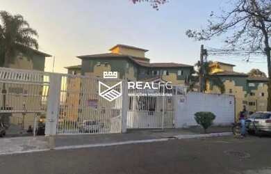 Imagem: A casa possui 2 Dormitórios, 1 Banheiro, 1 Vaga na garagem